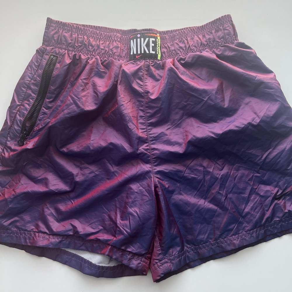Nike Men's Purple Metallic Stretch Zip Pocket Athletic Shorts